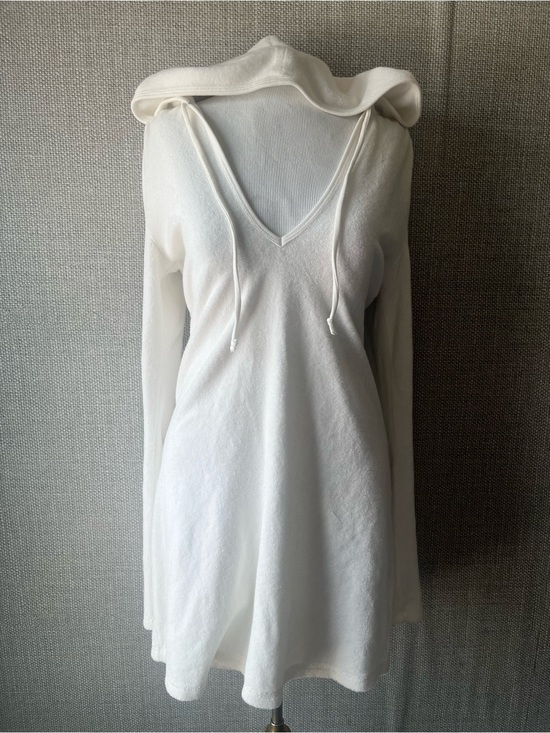 Juicy Couture Other - Juicy Couture White Hooded Terry with Crest Sticker